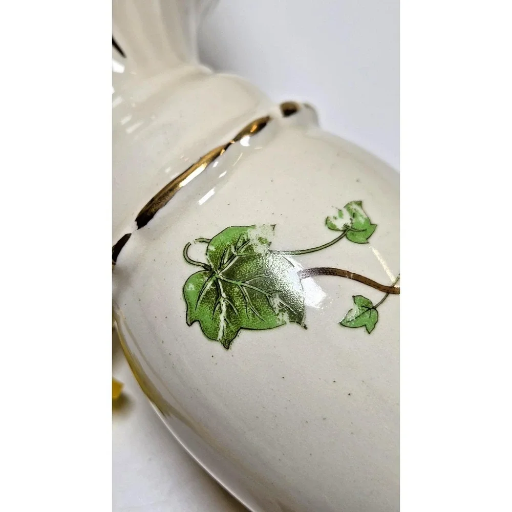 Pair of Vtg Leviton Hand Painted Green Ivy Porcelain w/New‎ Cords